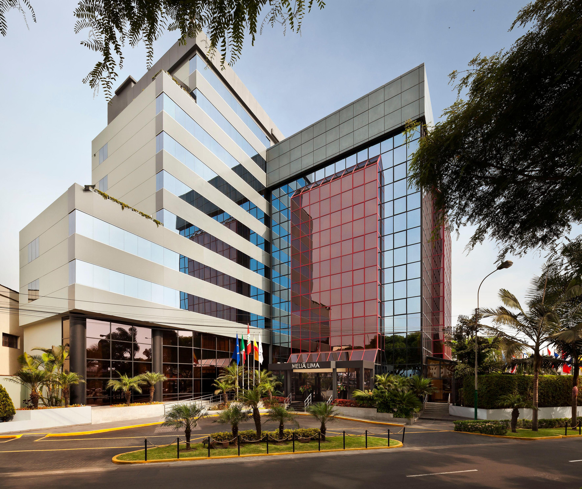 Vista Exterior Meliá Lima