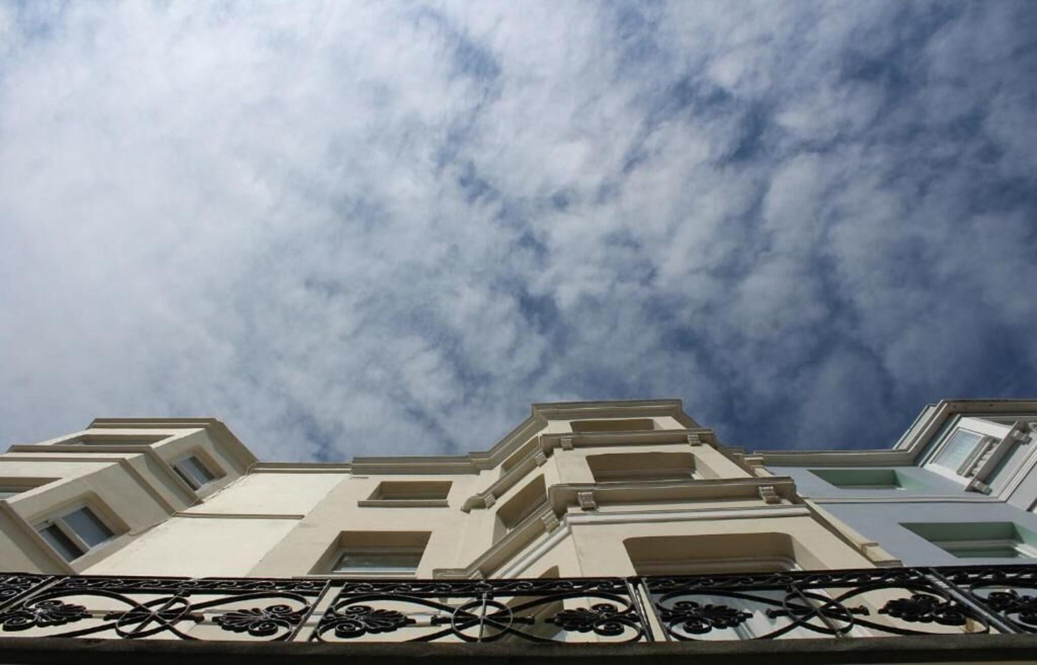 Vista Exterior Amherst Brighton