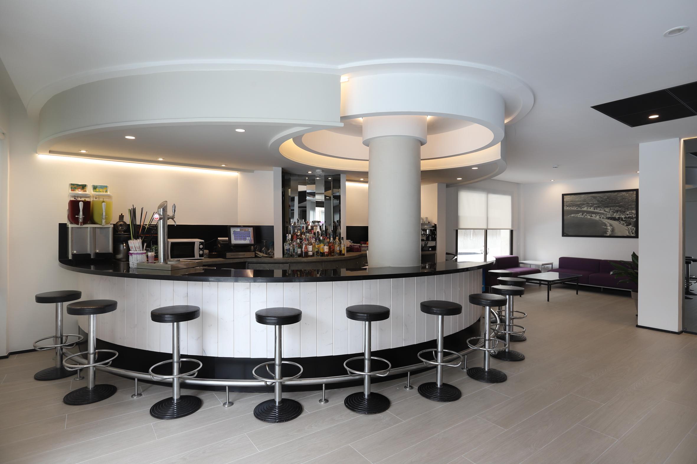 Bar/Salón Brasil