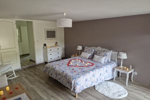 Alquiler Vacacional - AU CALME DU GATINAIS - heated swimming pool, table tennis, pétanque and nature - 8 pers