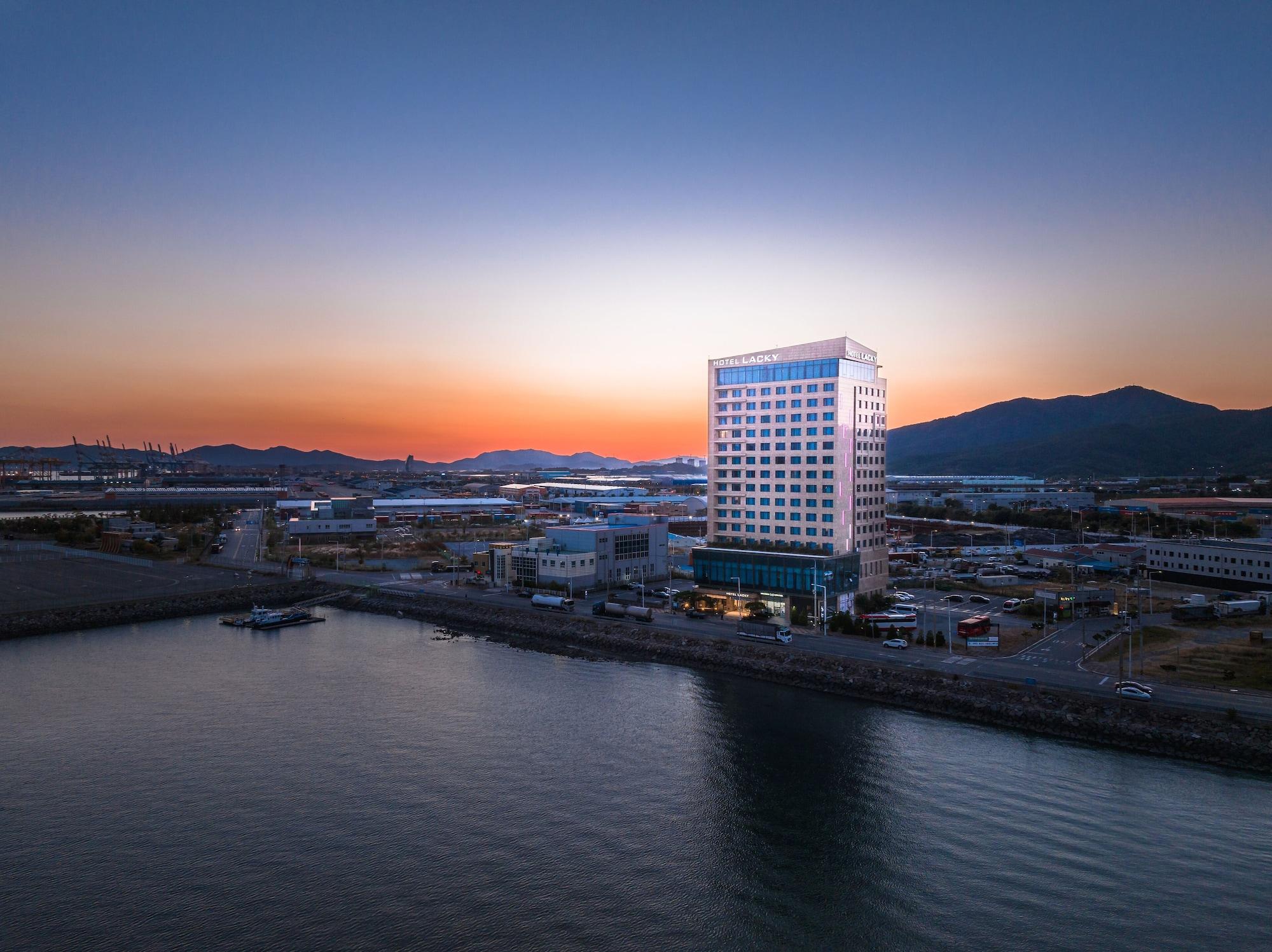 Vista Exterior Hotel Lacky Gwangyang