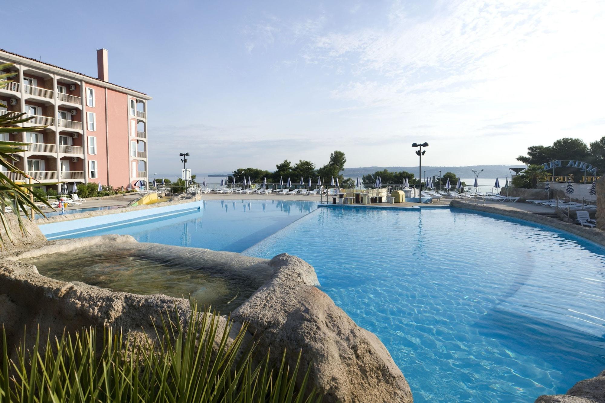 Varios Hotel Aquapark Zusterna