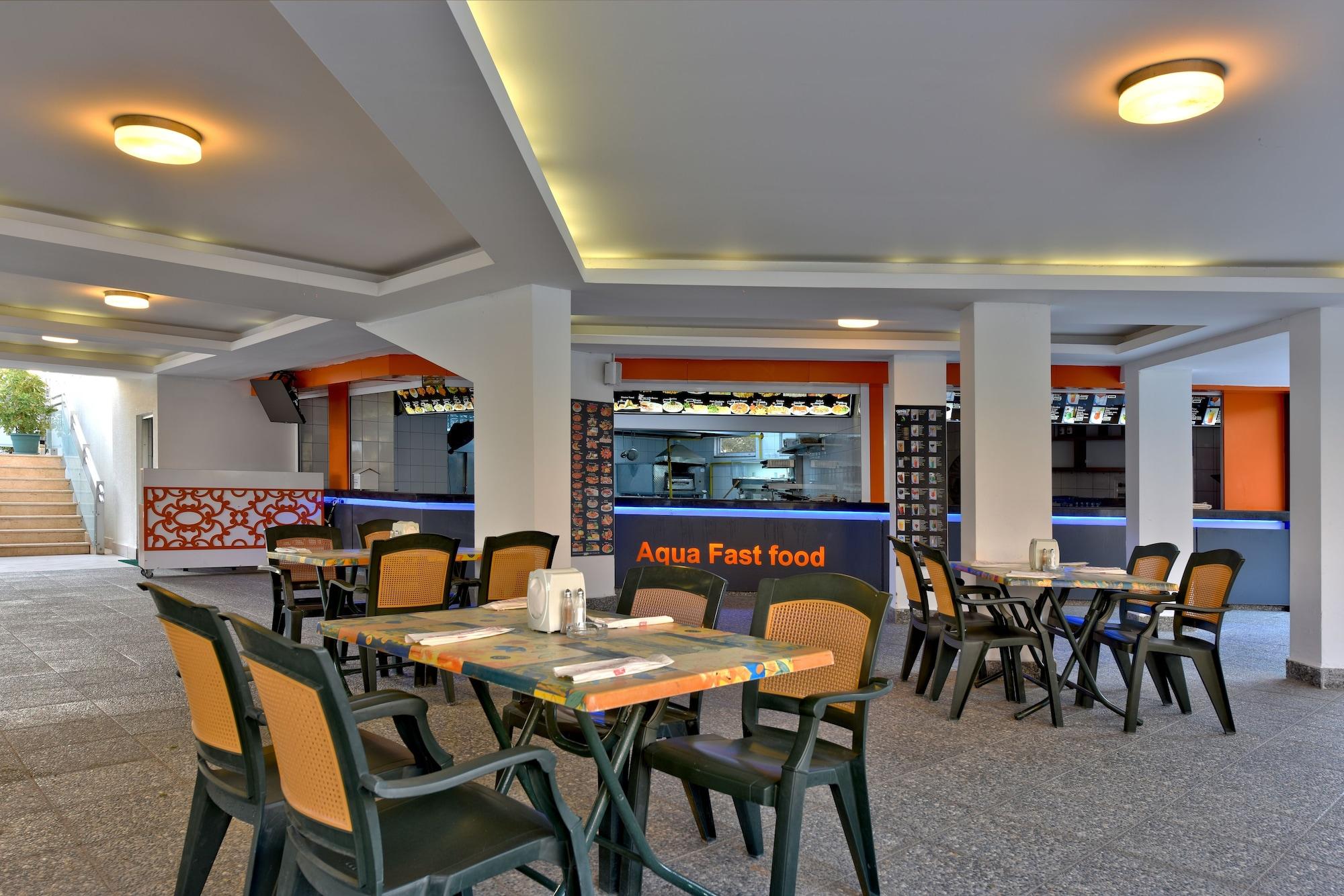 Restaurant Green Garden Suites Hotel