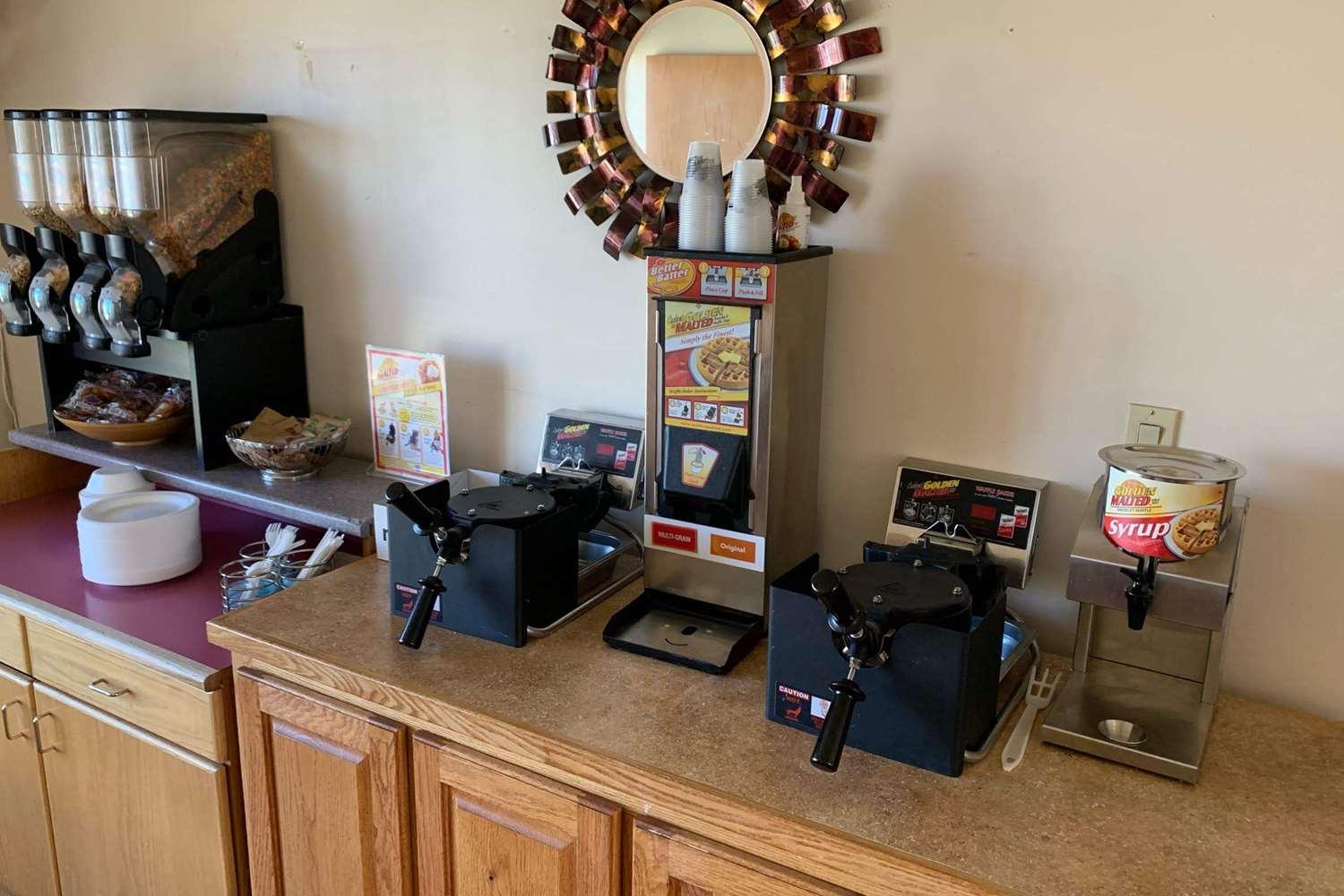 Restaurant Econo Lodge Inn & Suites Winnemucca