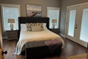 Alquiler Vacacional - Relaxing retreat with beautiful view. Private swim dock, kayaks, grill, firepit.