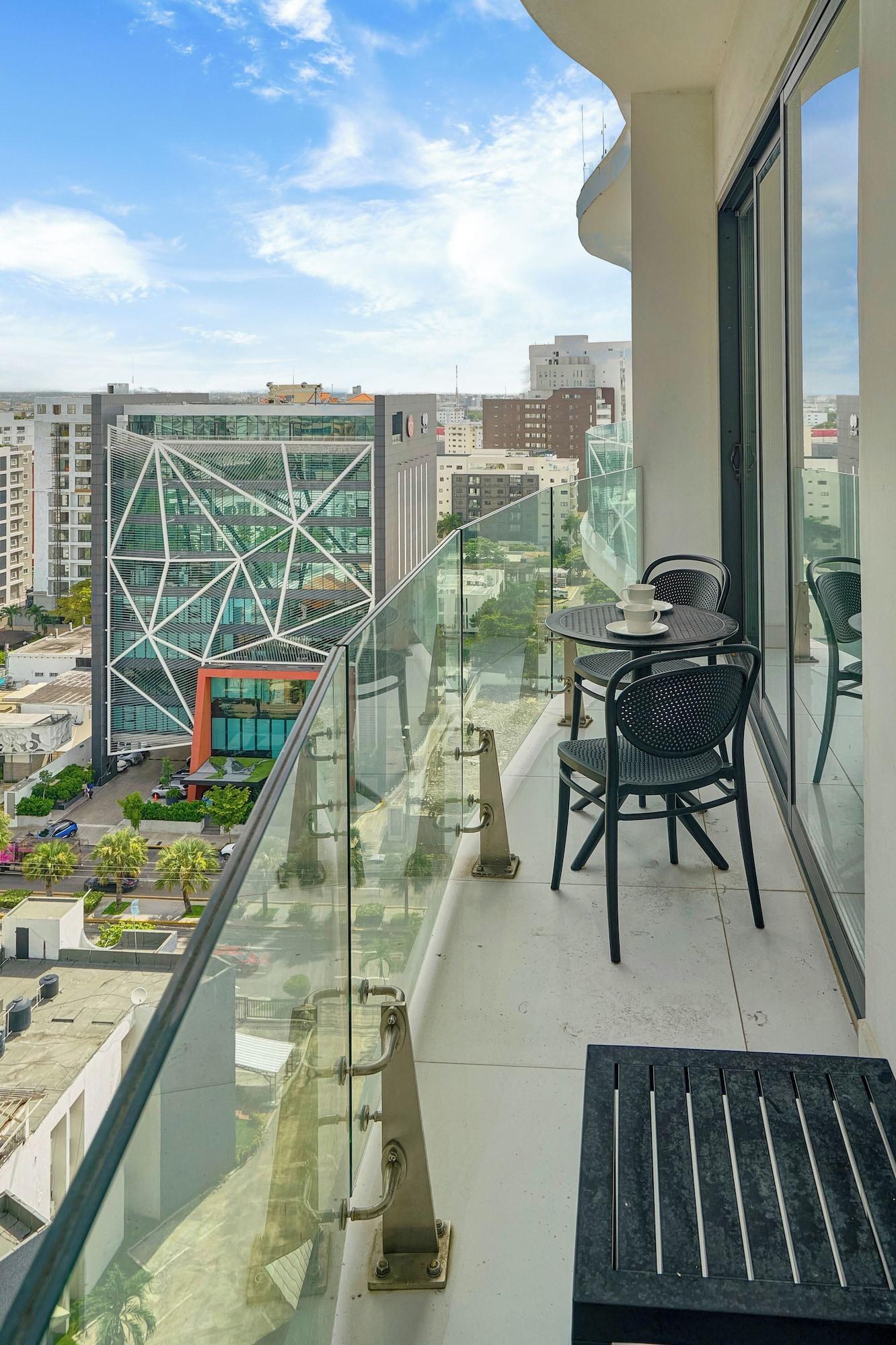 Equipamiento de Habitación Monaco Residences Piantini