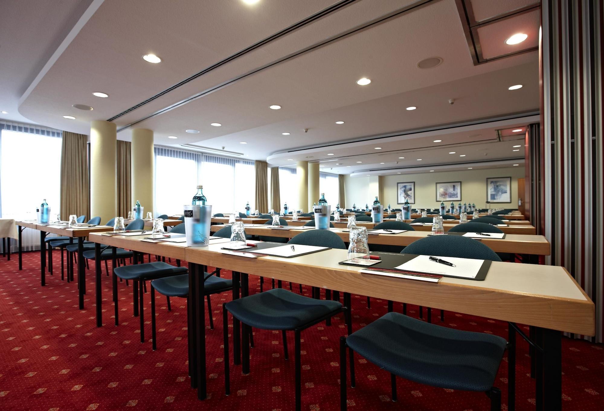 Sala de Reuniones IntercityHotel Schwerin