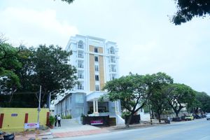 Alojamiento - Regenta Central Herald