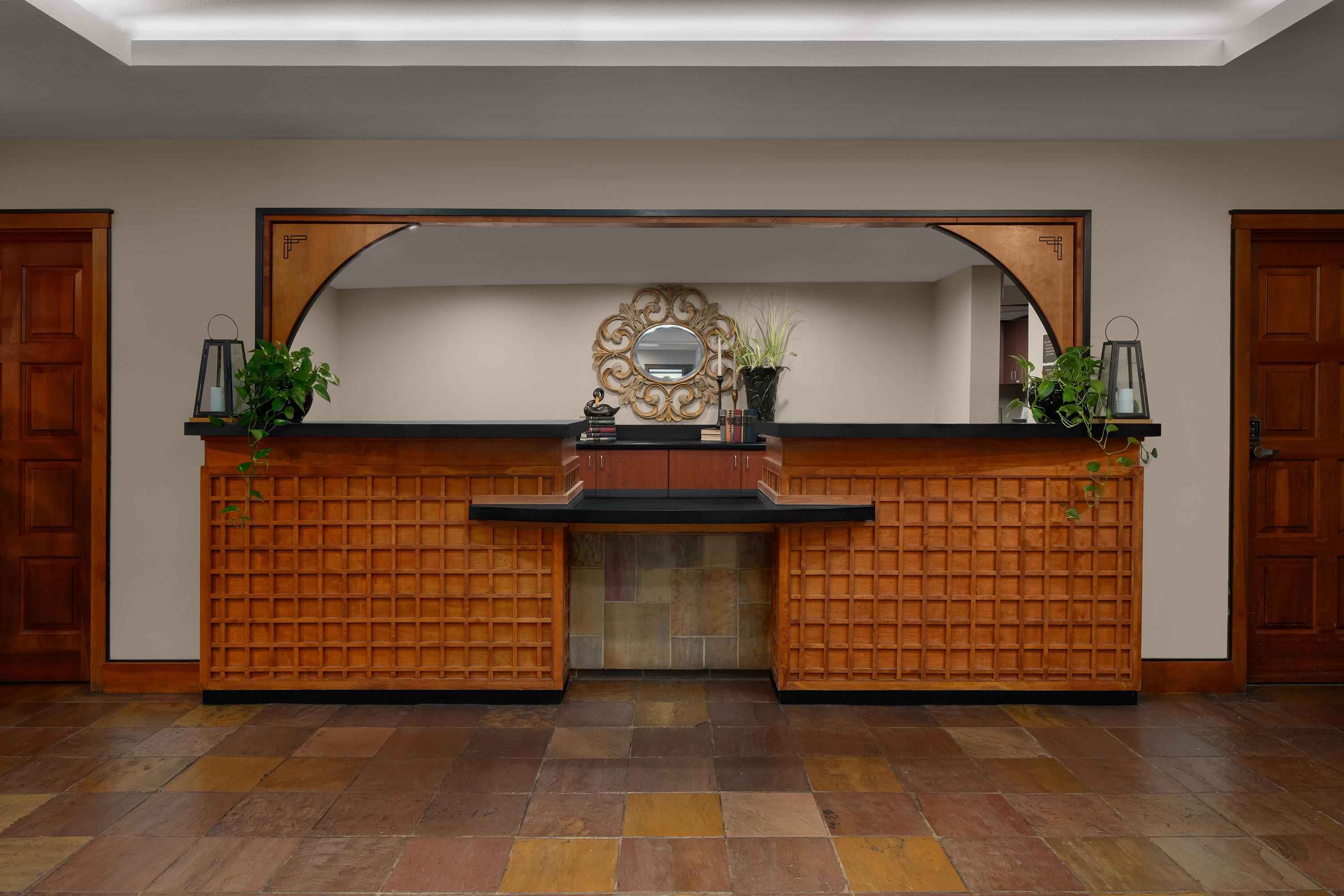 Vista Lobby Larkspur Landing Folsom - An All-Suite Hotel