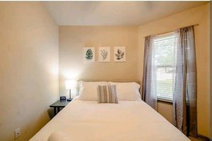 Alquiler Vacacional - ~Relaxing South Austin Retreat w/Pool 4BR/2BA~