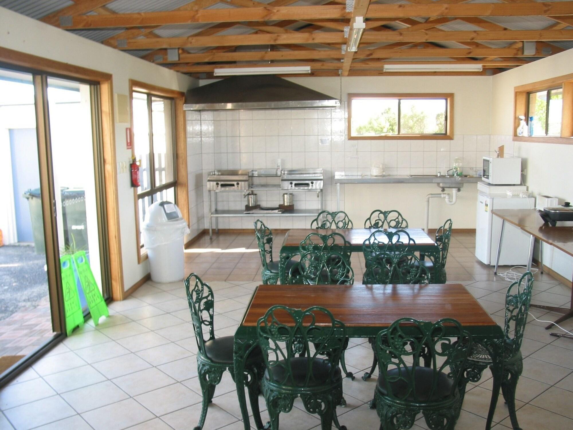 Restaurant Robetown Motor Inn & Apartments