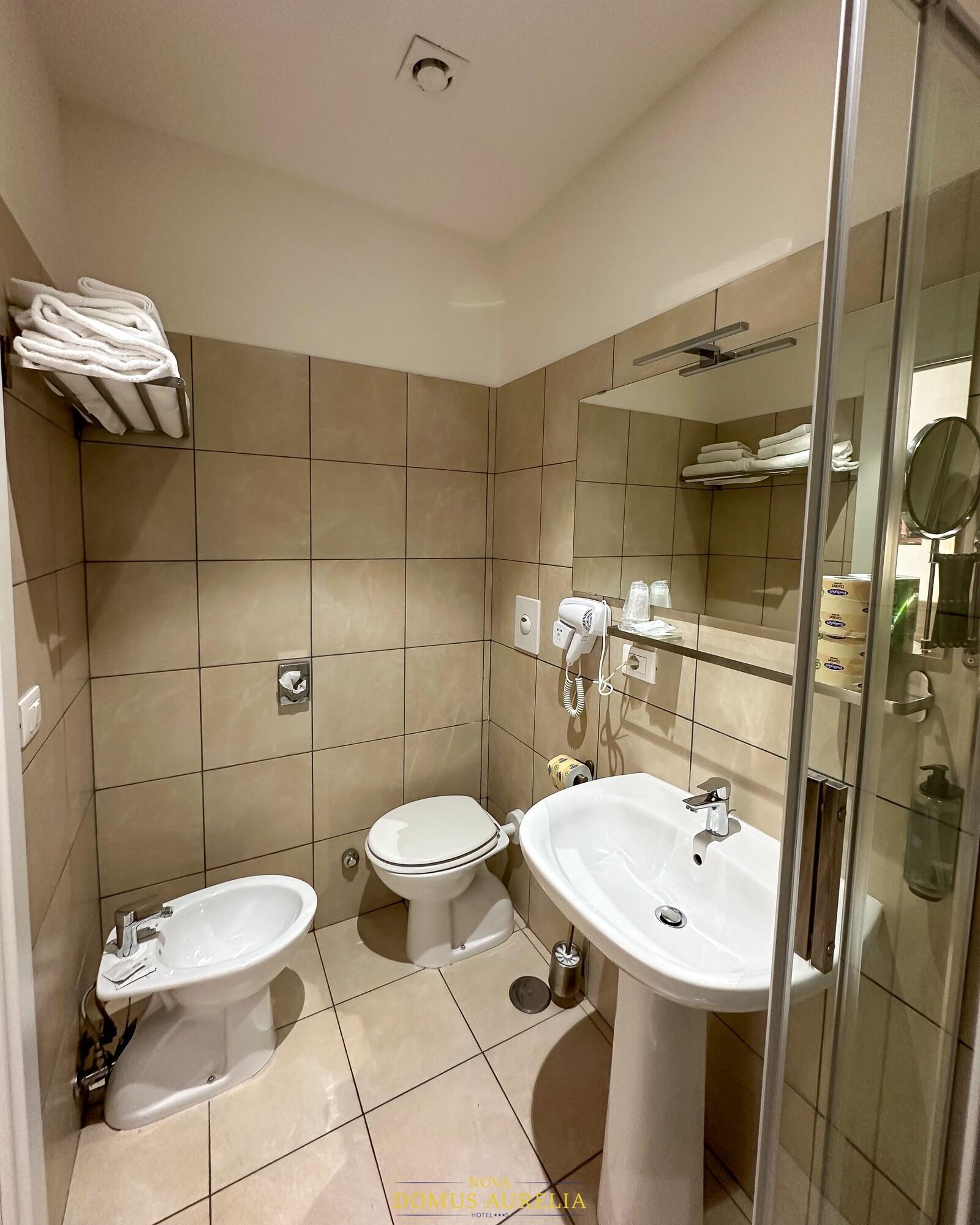 Equipamiento de Habitación HOTEL NOVA DOMUS AURELIA