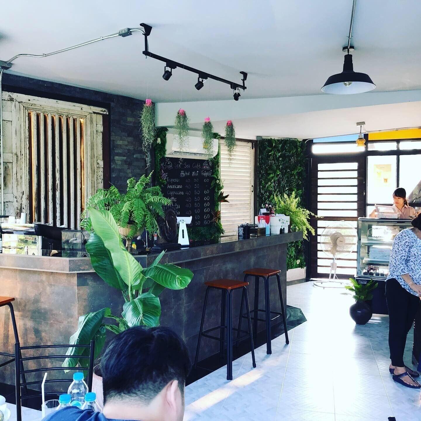 Restaurant River Jam Amphawa