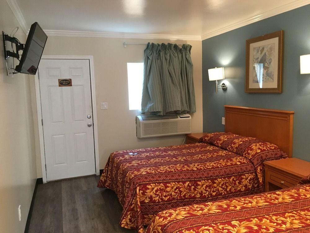 Hotel Lincoln Park Motel