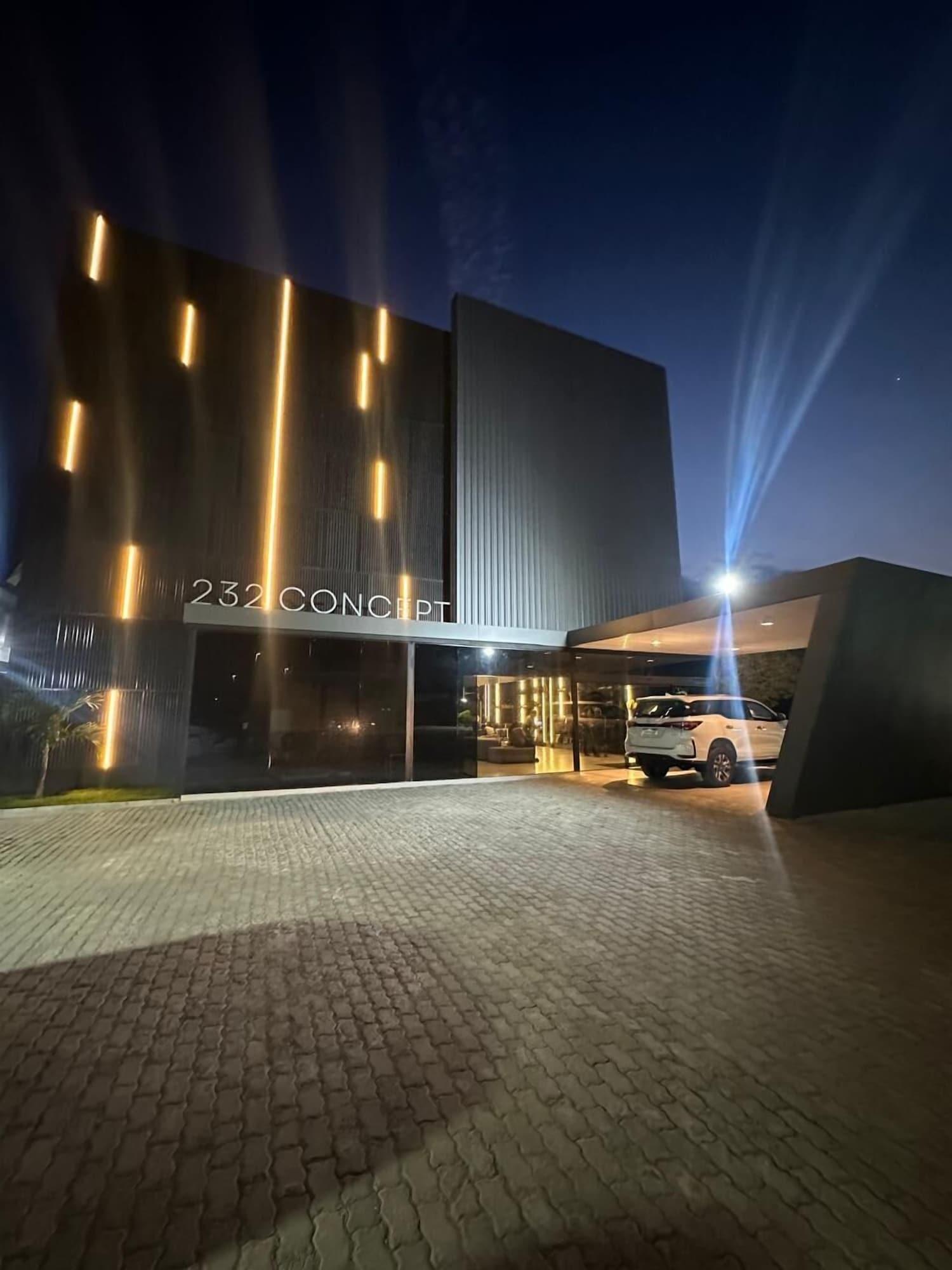 Vista Exterior 232 Concept Hotel