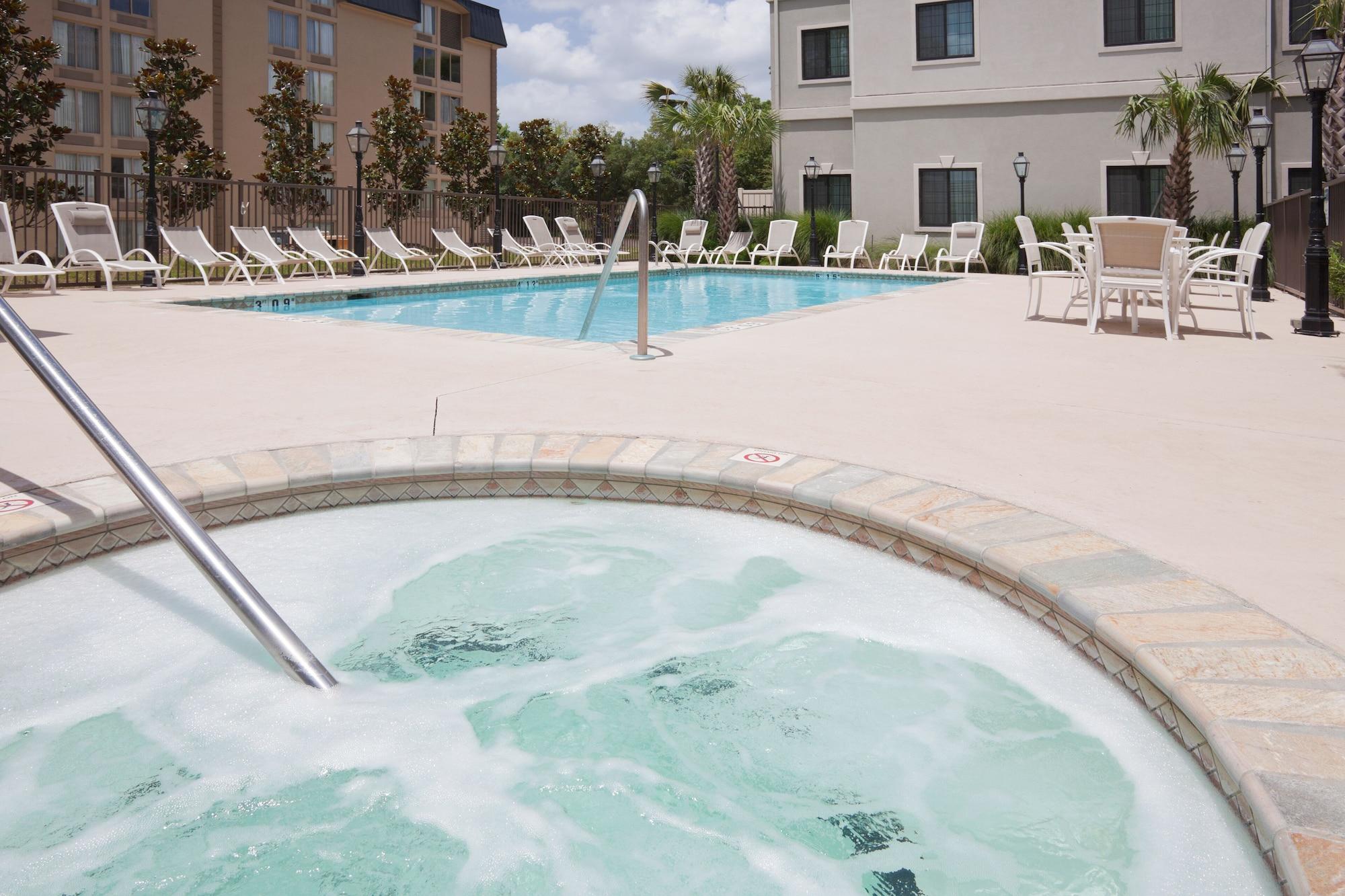 Vista Piscina Staybridge Suites Lafayette by IHG