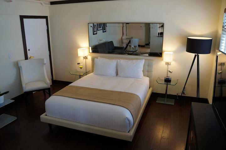 Hotel Lincoln Arms Suites