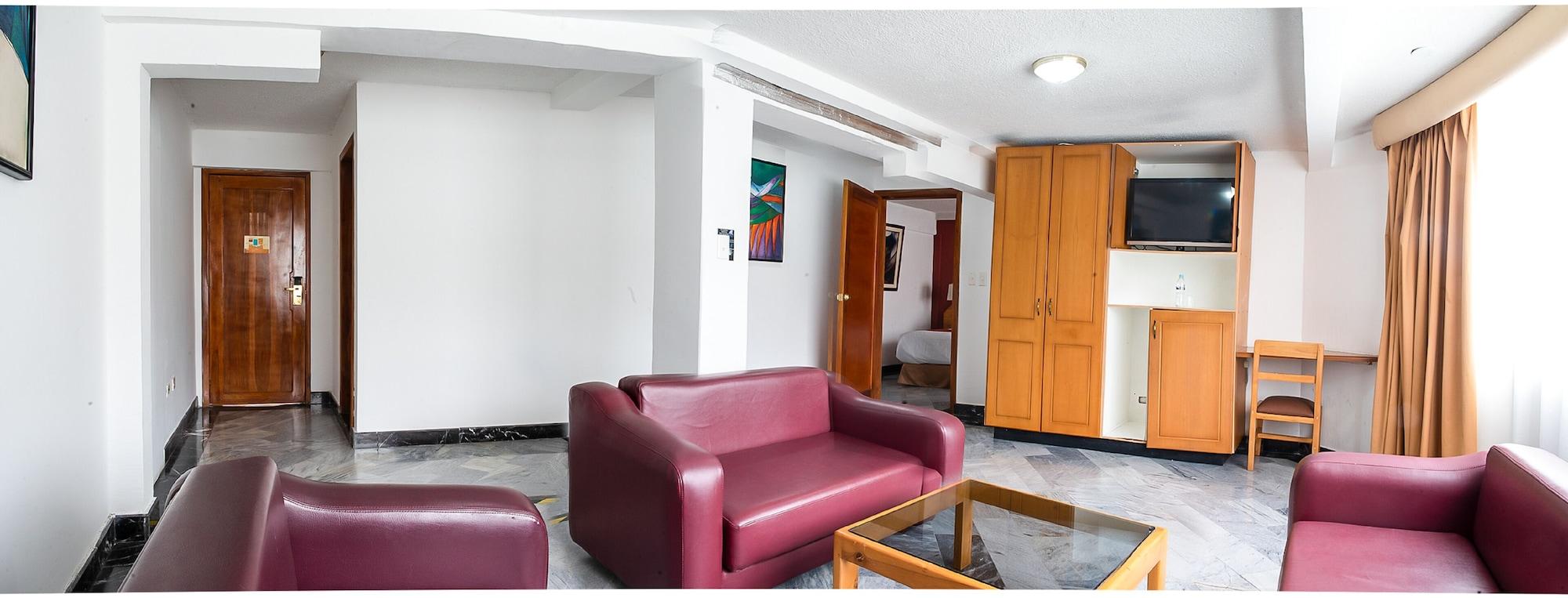 Vista Lobby Hotel La Giralda