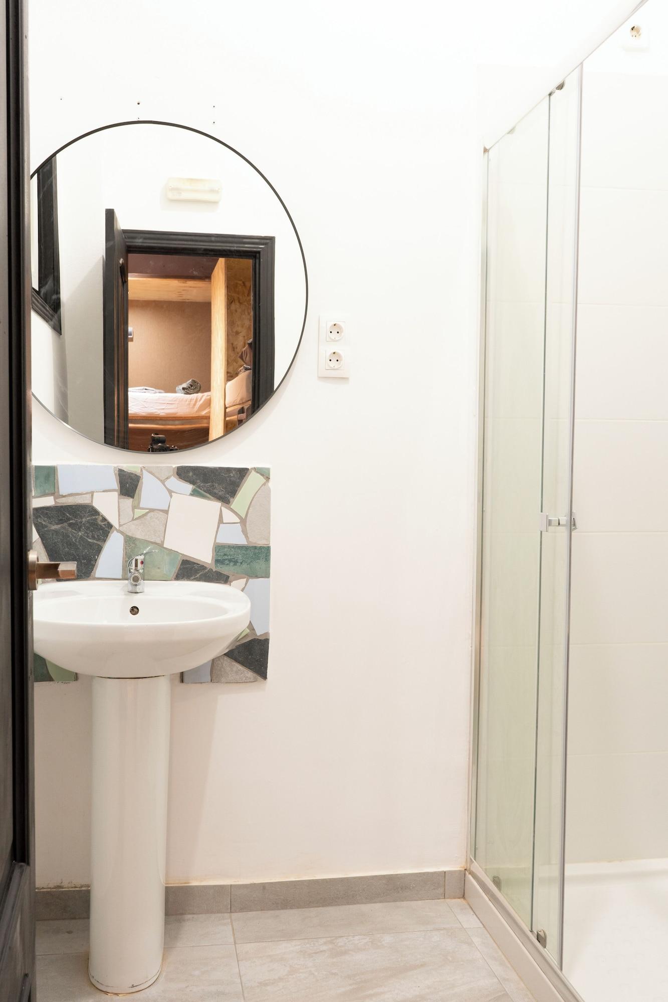 Equipamiento de Habitación Modular Dreams Hostel