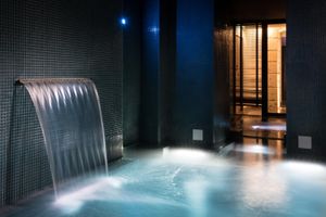 Alojamiento - C2 hôtel