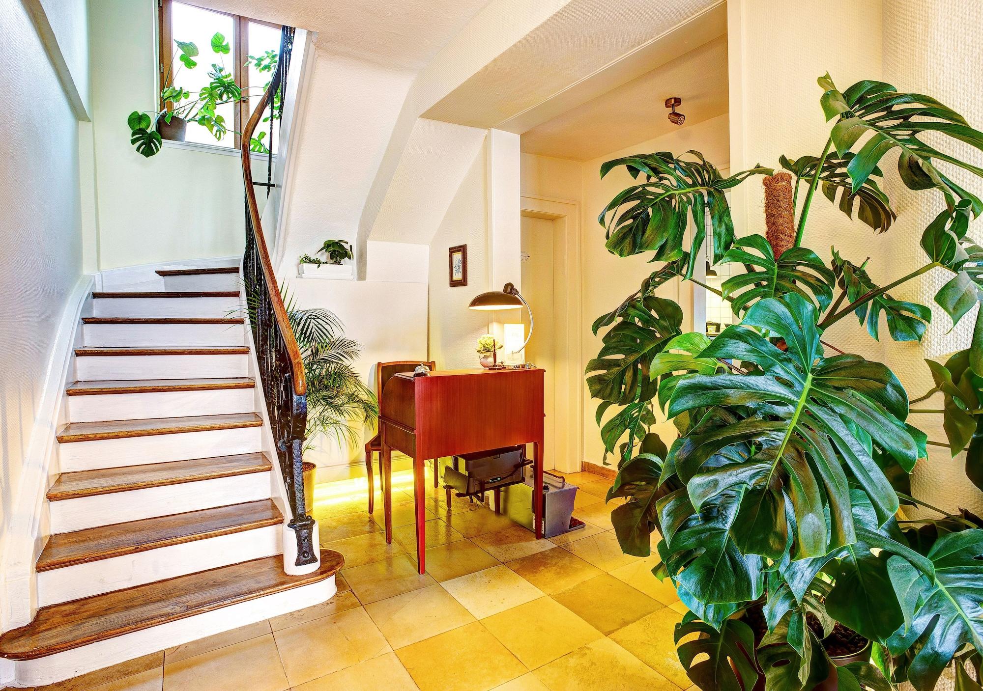 Vista Lobby Villa Königsgarten