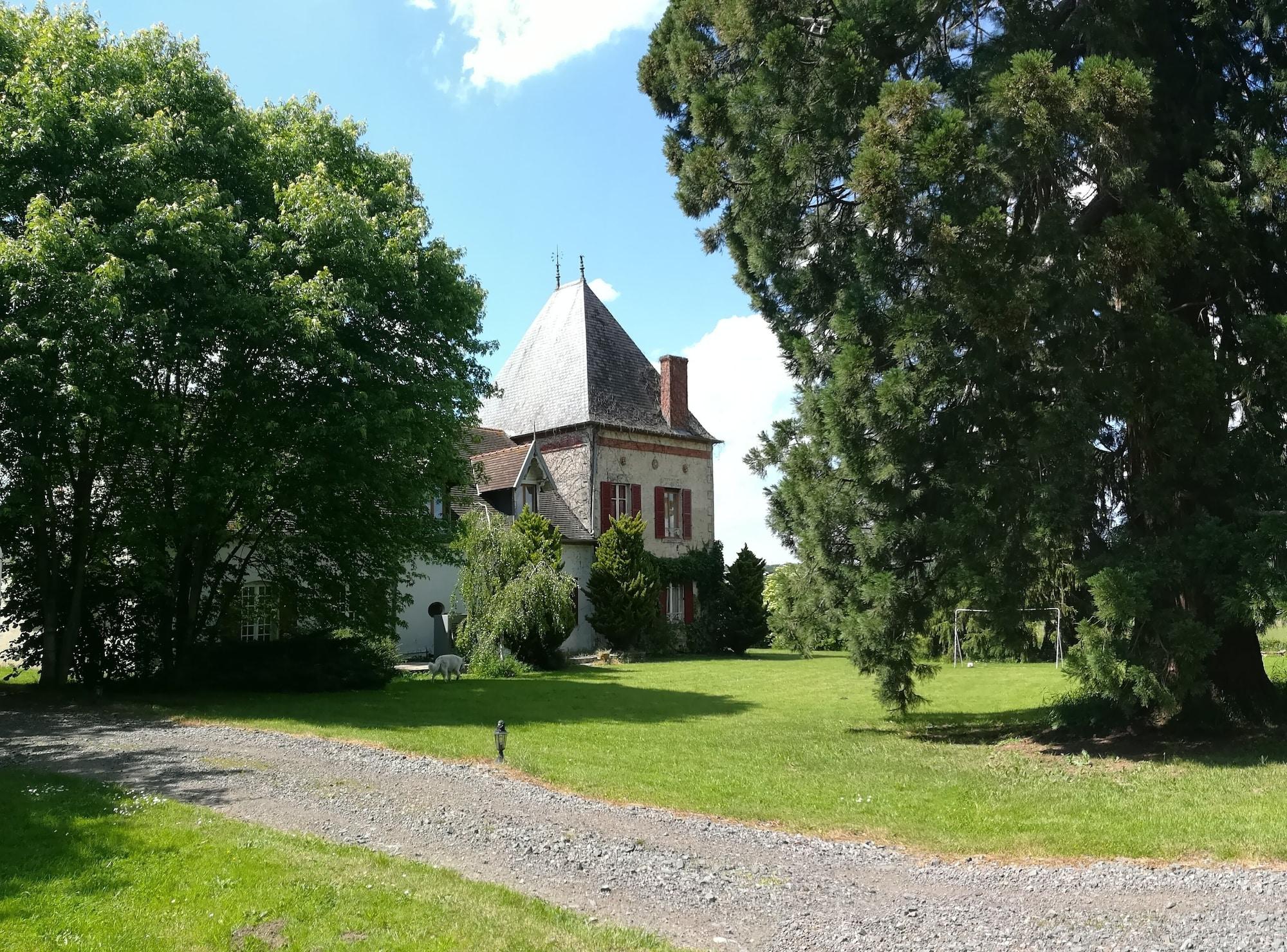 Varios Chambres d'hôtes Champendu