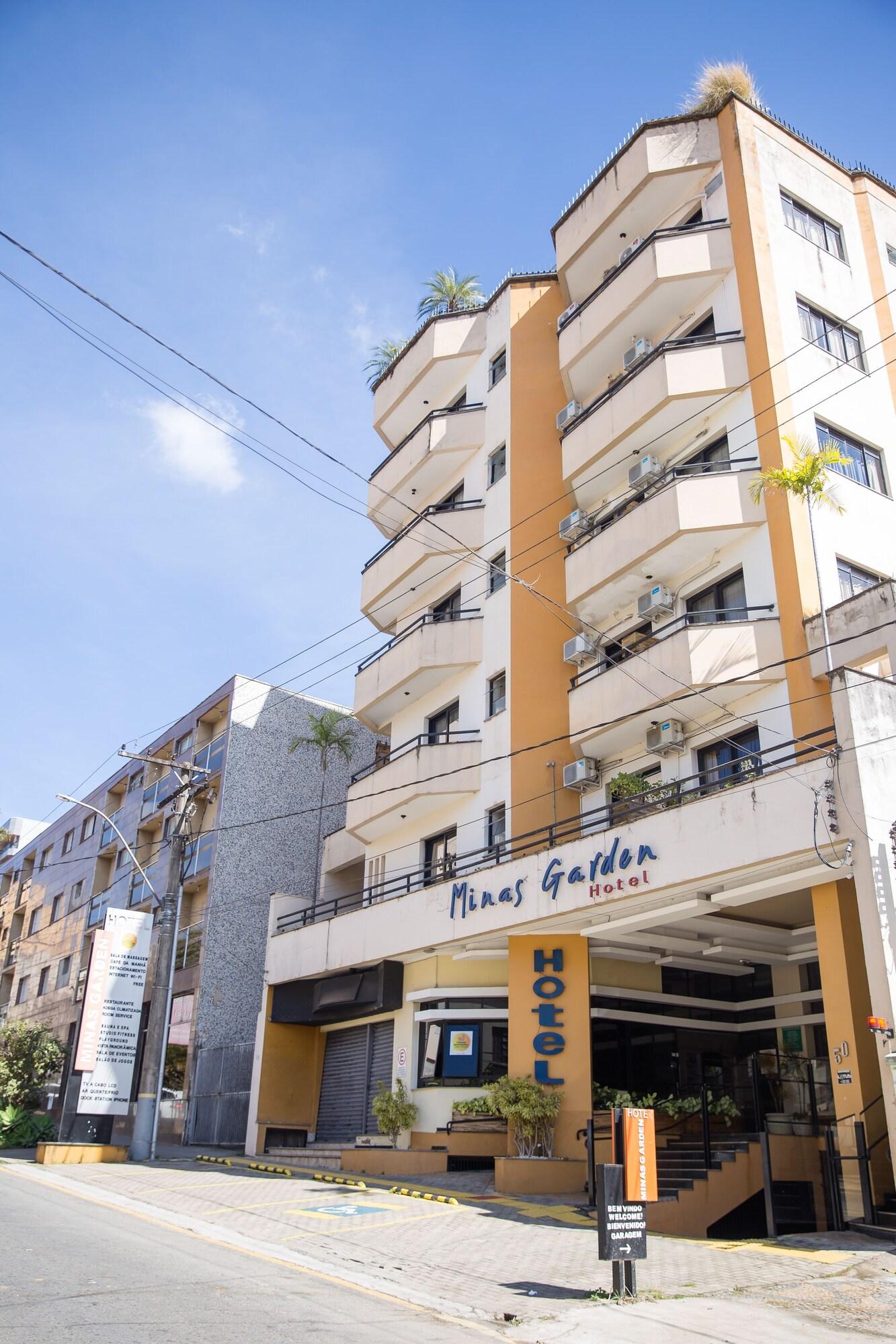 Vista Exterior Minas Garden Hotel