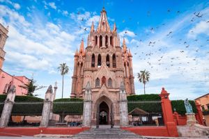 Actividad - Visita San Miguel De Allende + La Gruta Spa