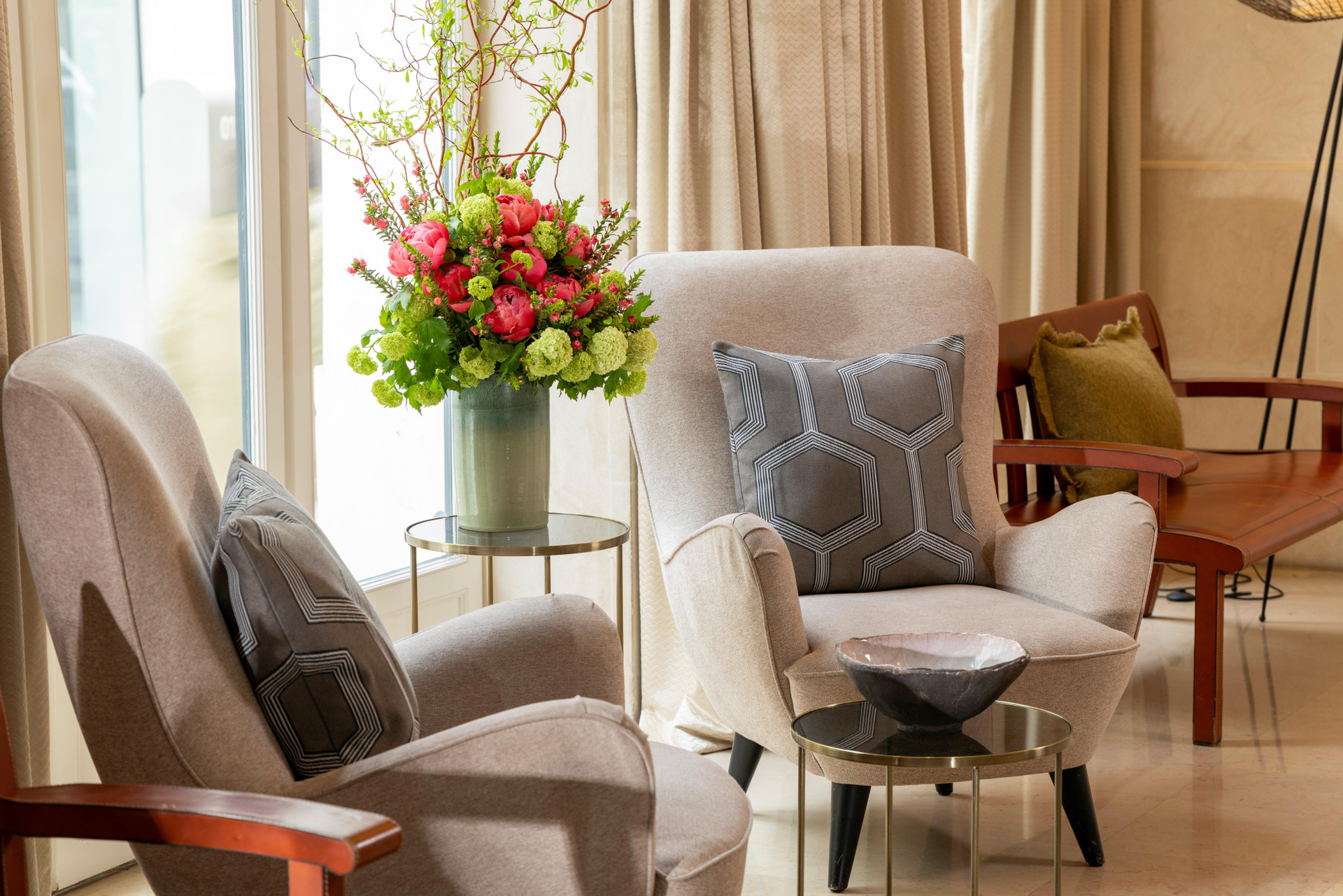 Vista Lobby Le Pradey