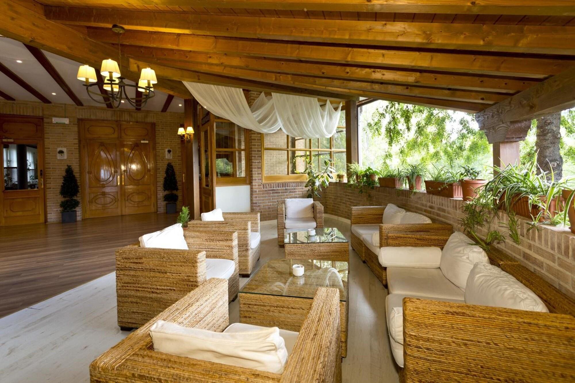 Vista Exterior Albergue Jakue