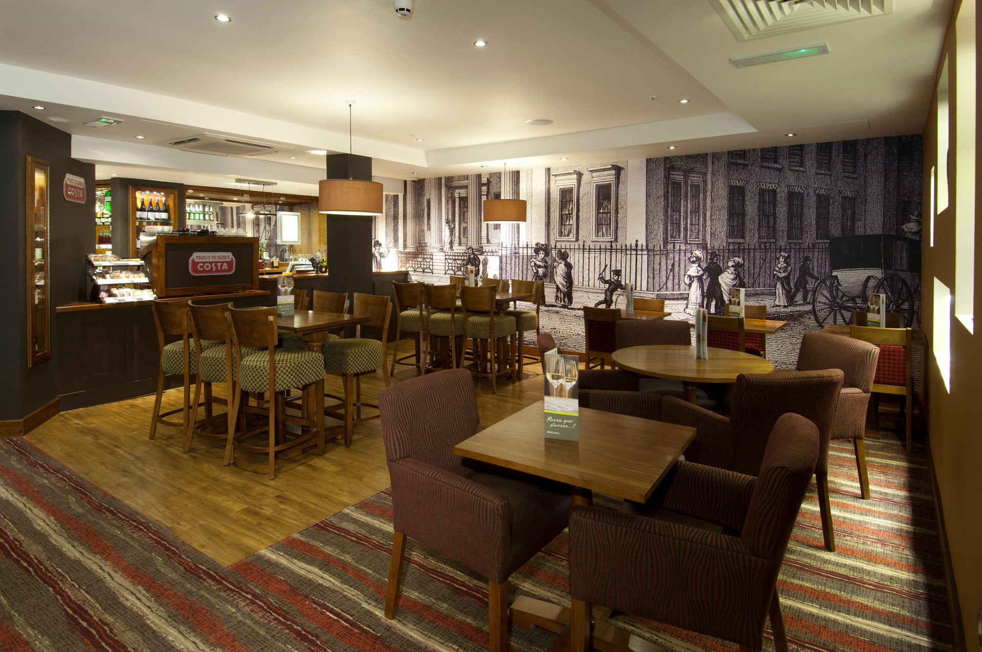 Bar/Salón Premier Inn London Waterloo