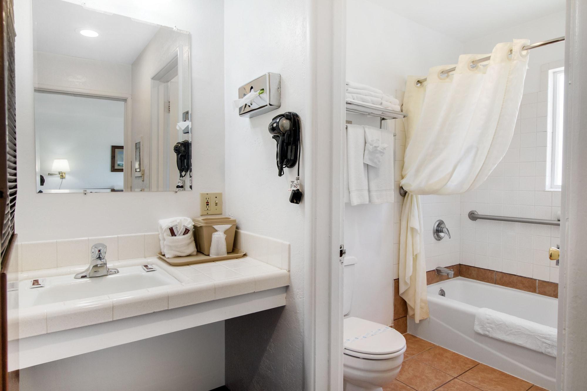 Equipamiento de Habitación Town House Motel – Historic Old Town Eureka