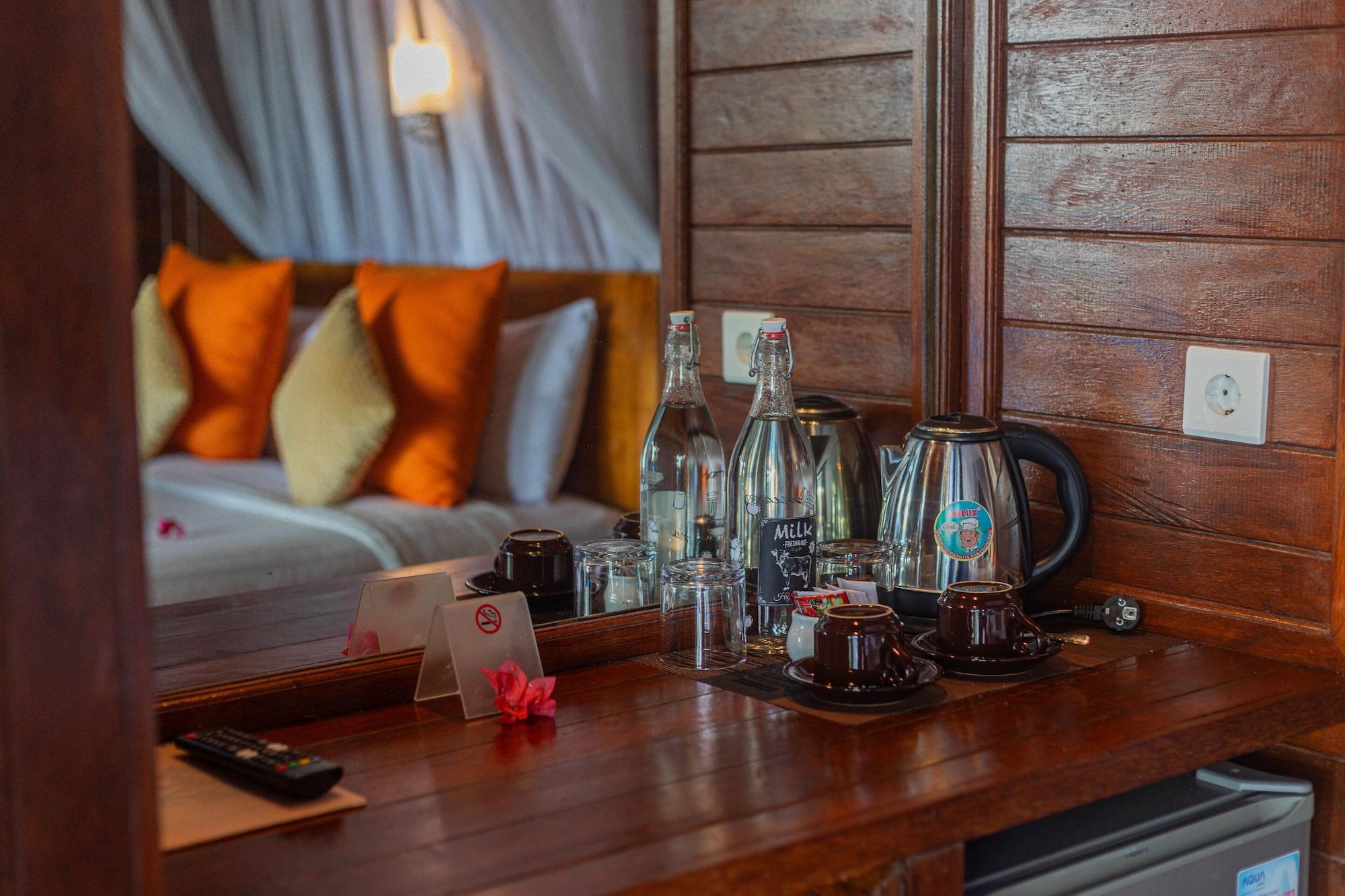 Set de Habitación Tatak Bunut Villa Ceningan