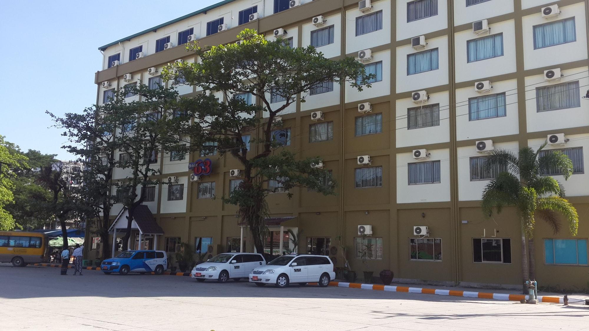 Vista Exterior Hotel 63