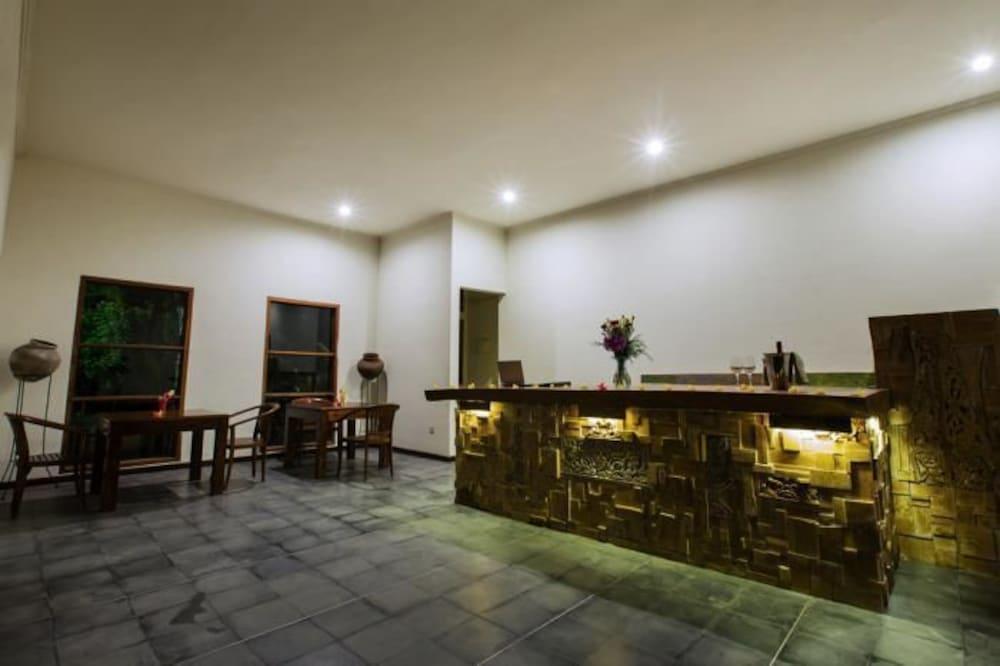 Vista Lobby Munari Villa and Spa Batubulan
