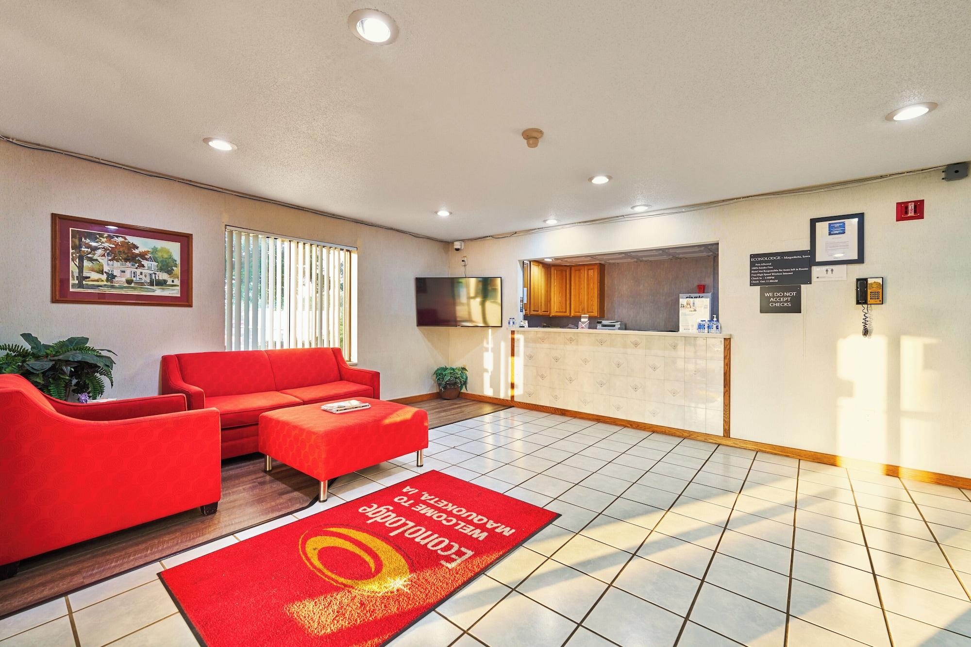 Vista Lobby Econo Lodge Maquoketa
