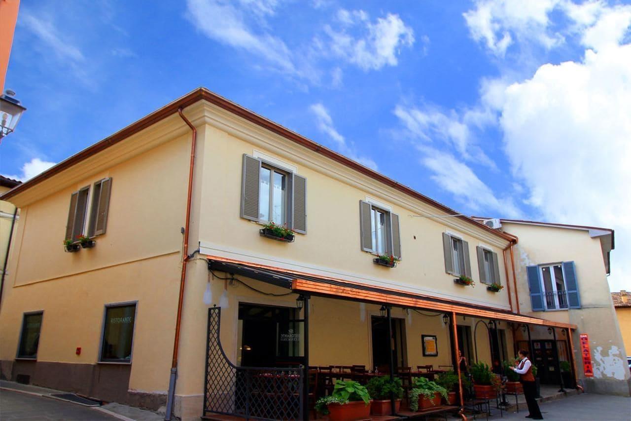 Vista Exterior Hotel Da Benito