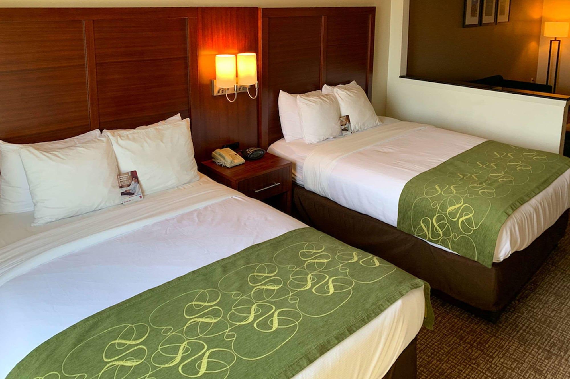 Habitación Comfort Suites Texas Ave.