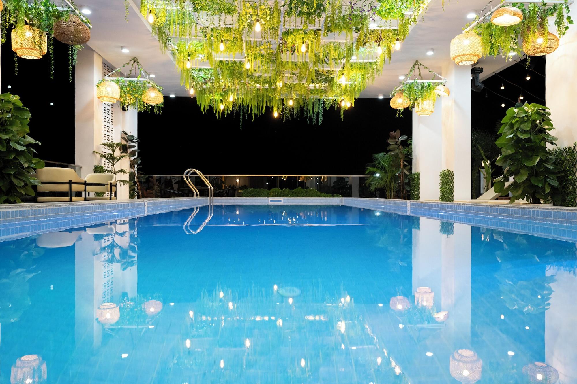 Vista Piscina Cambana Poipet Hotel