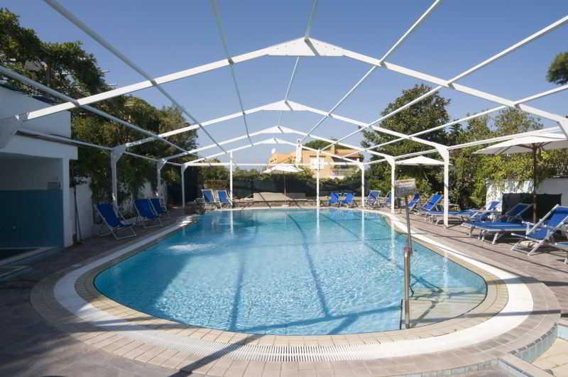 Vista Piscina Gemma Hotel