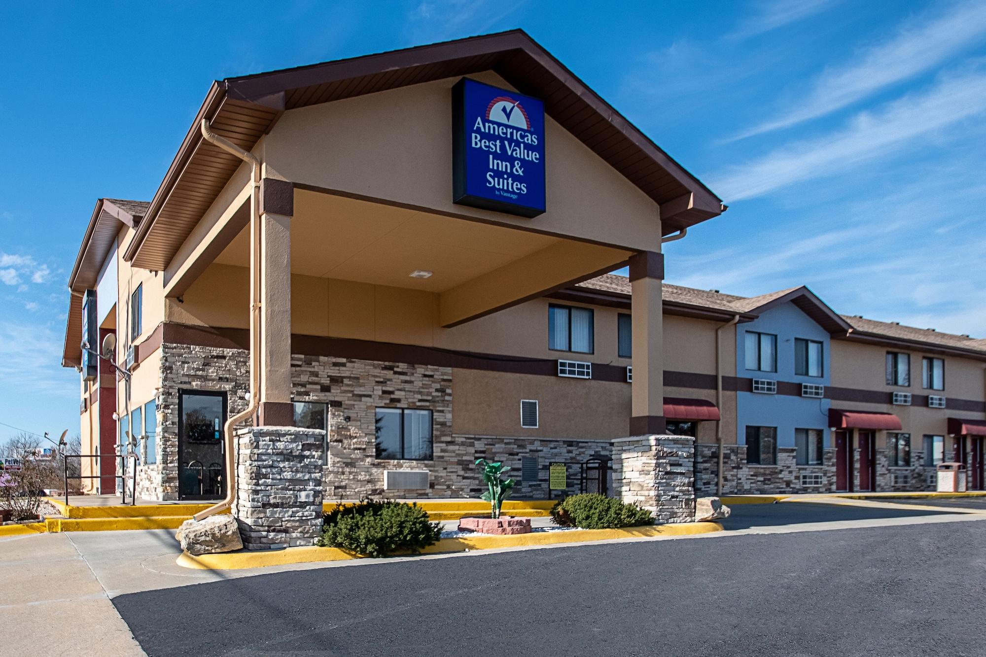 Varios Americas Best Value Inn & Suites Harrisonville