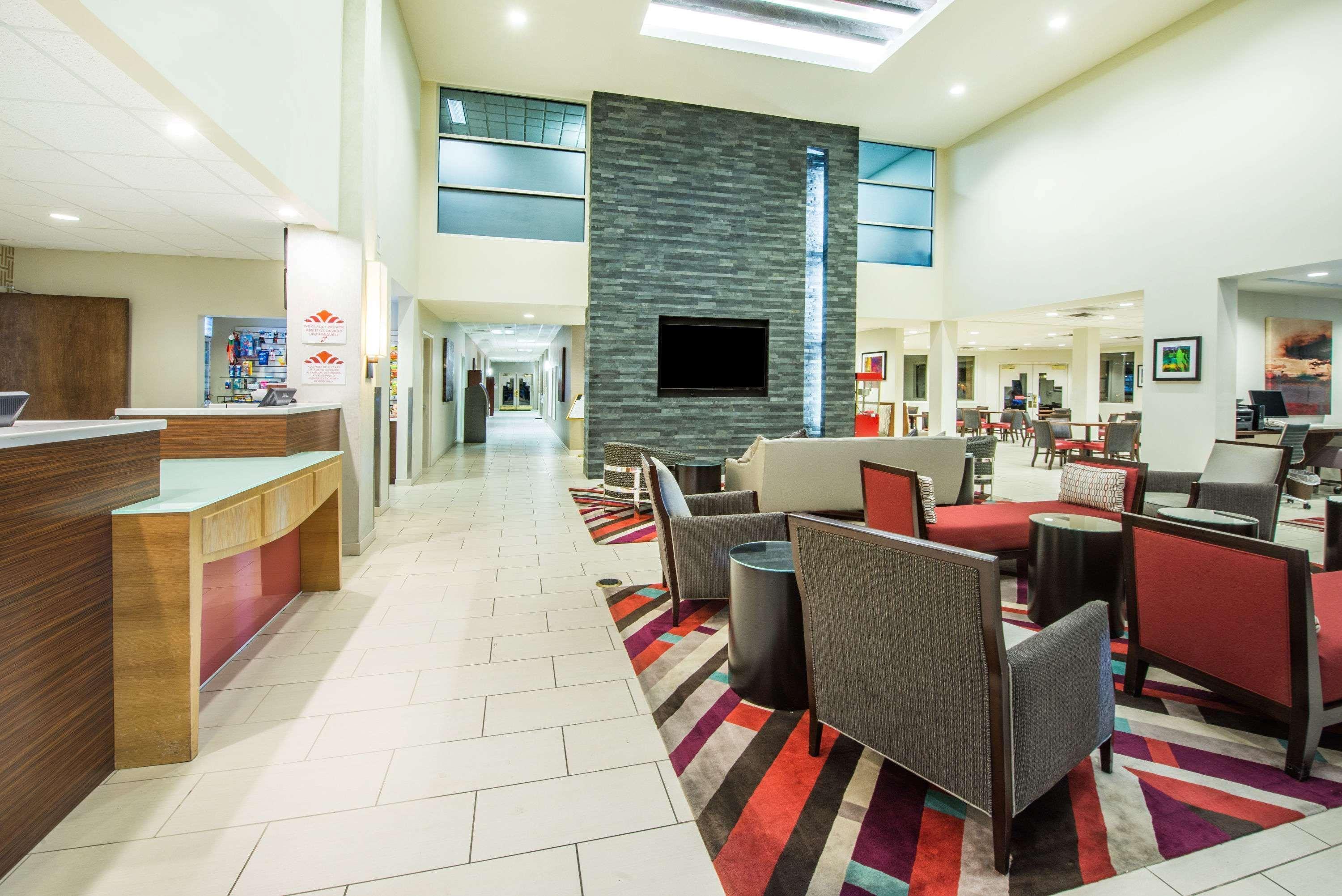 Vista Lobby Hawthorn Extended Stay by Wyndham El Paso