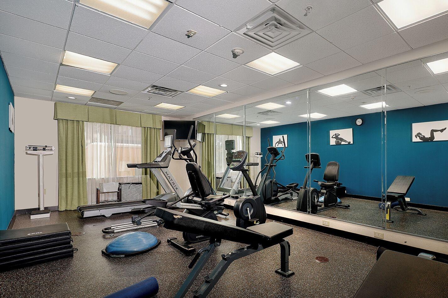 Gimnasio Holiday Inn Express Hotel & Suites Houston NW-Brookhollow by IHG