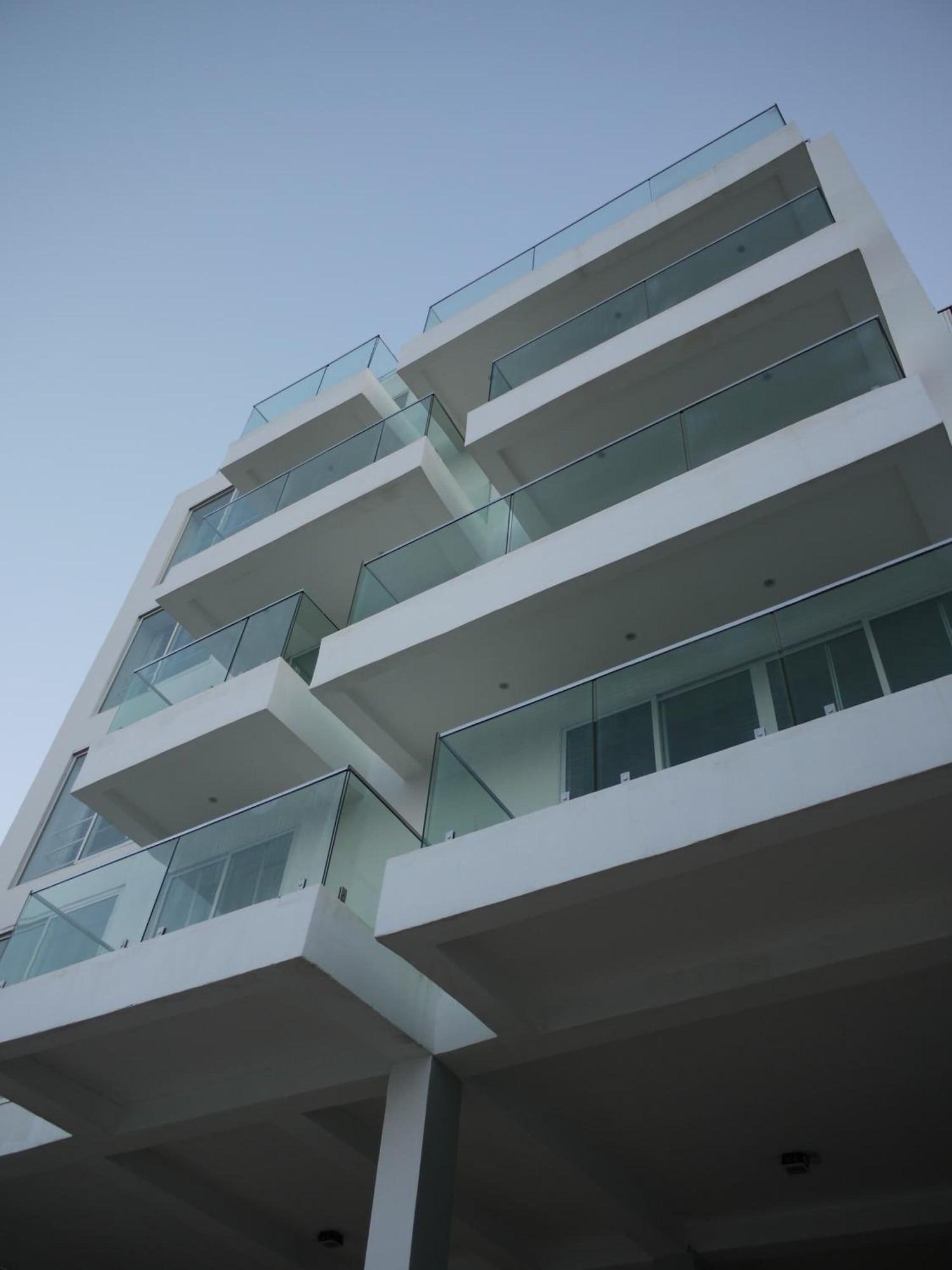 Vista Exterior The Seventeen Apartment Hotel