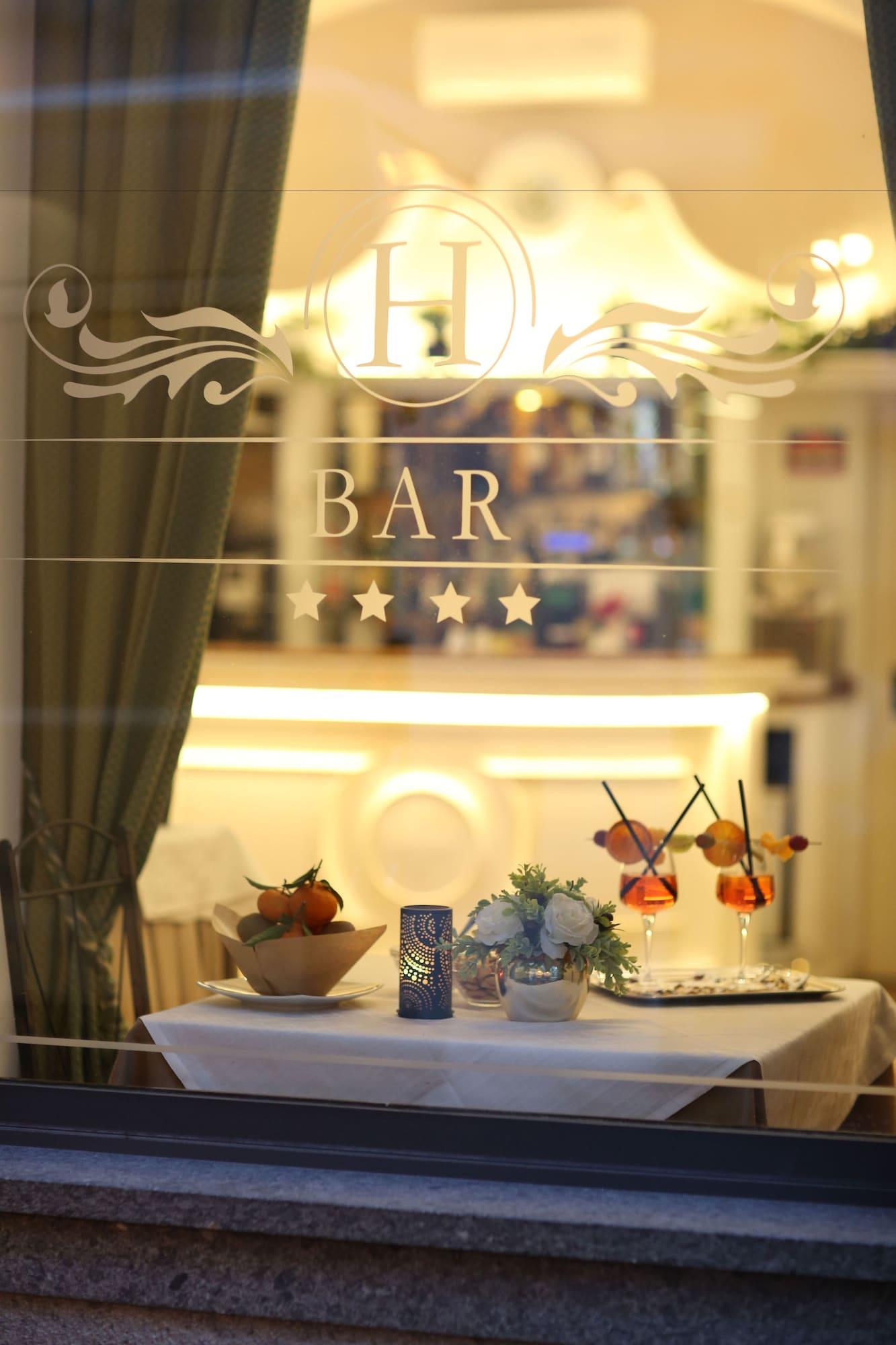 Bar/Salón Hotel Vergilius Billia