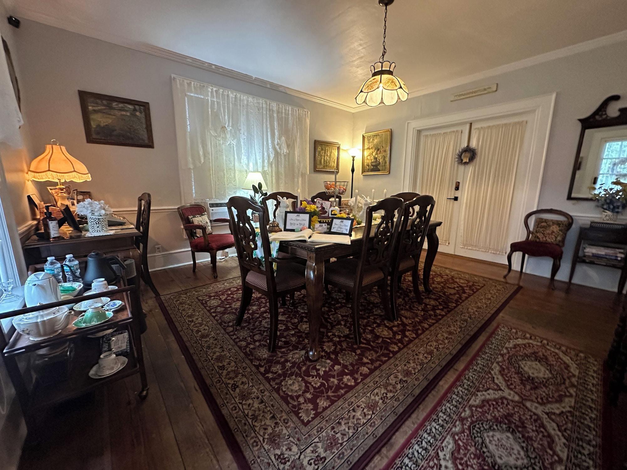 Vista Lobby Mount Dora Historic Inn