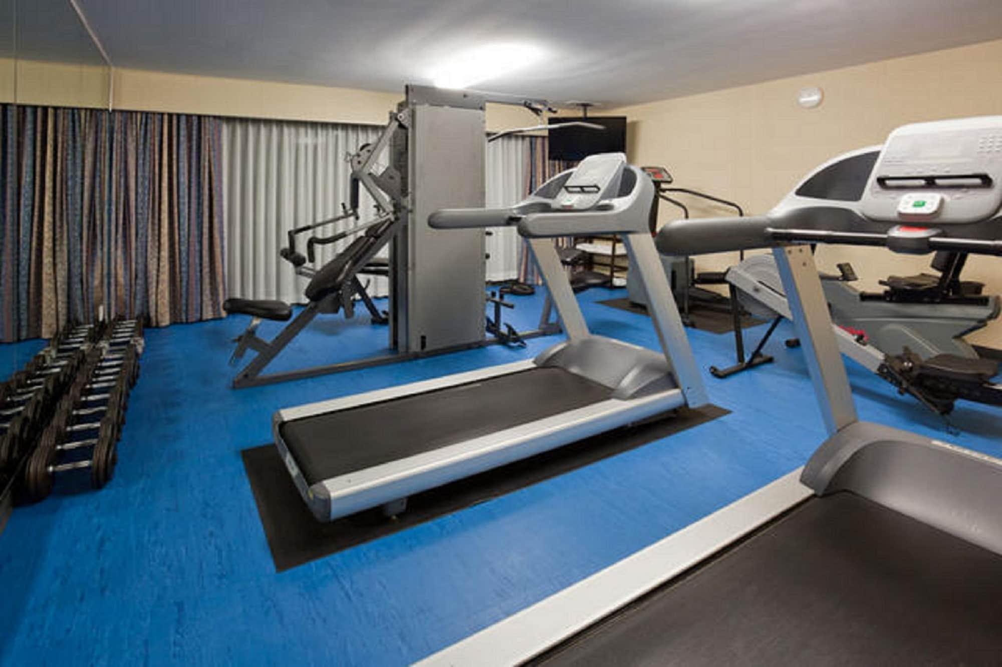 Gimnasio Holiday Inn Toronto Airport East by IHG