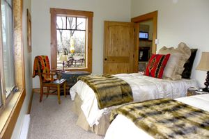 Alquiler Vacacional - BIG HOLE RIVER RETREAT November-April SPECIAL!