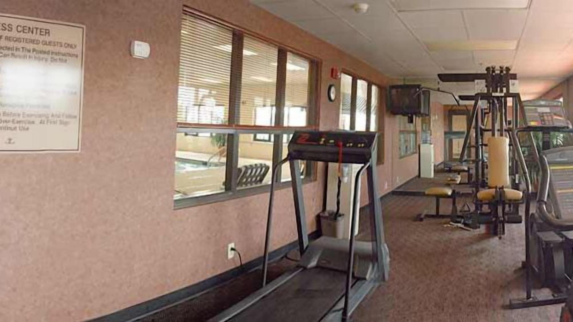 Gimnasio Hampton Inn Seymour