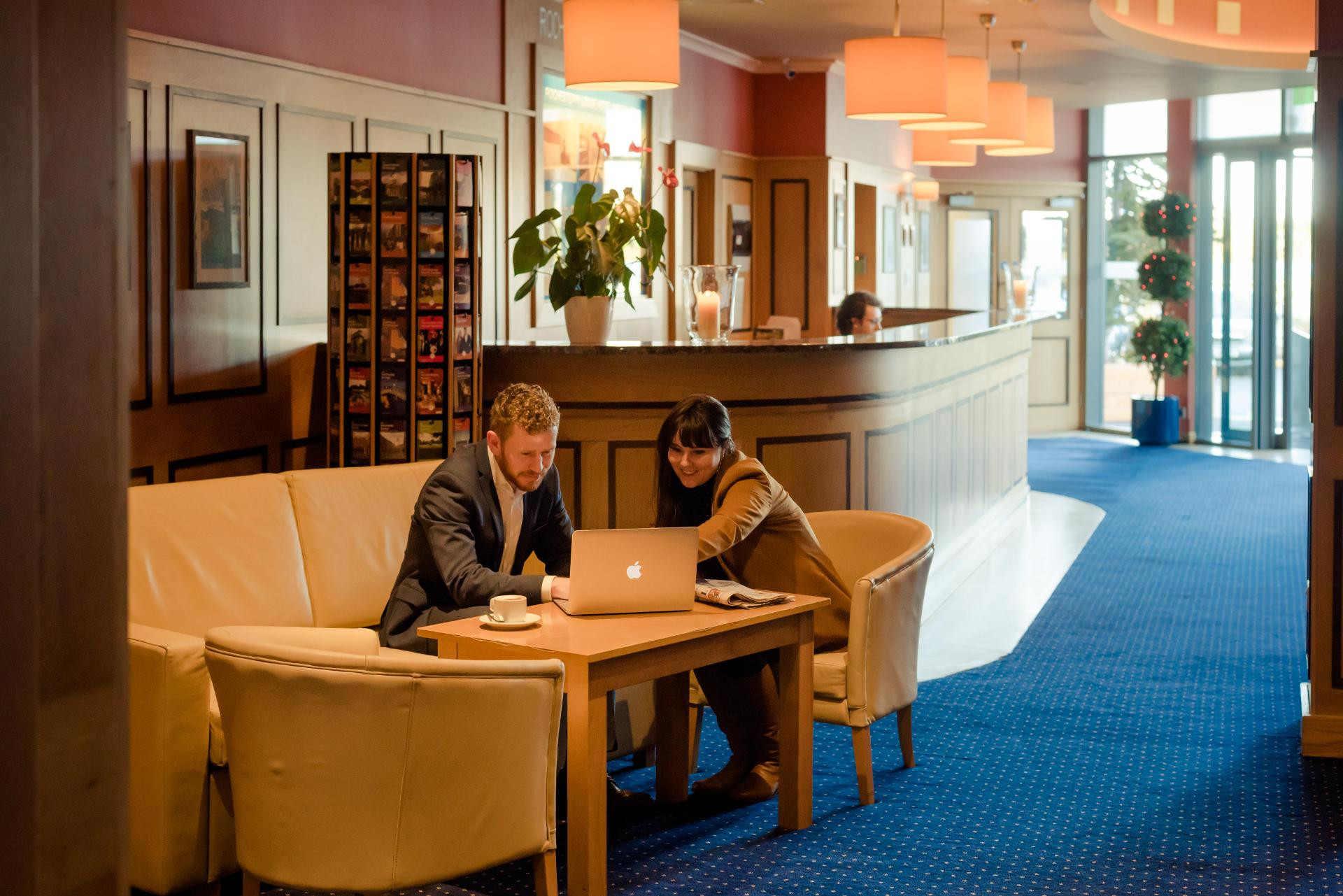 Vista Lobby Rochestown Lodge Hotel